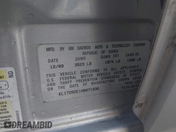 ✅ 2010 Chevrolet Aveo 1LT • VIN: KL1TD5DE1AB071936 • Lot: 43589863. Wystawiony na IAAI z przebiegiem Nie podano. Bezpłatny archiwum sprzedaży aukcyjnych z USA i szczegółowy raport historii pojazdu na DreamBid. Zdjęcie 9.