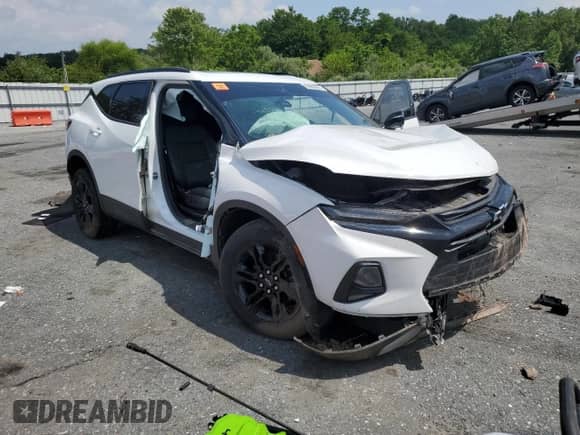 2022 Chevrolet Blazer LT z VIN 3GNKBJR49NS194369, wystawiony jako Copart lot #65966905 z przebiegiem 54 249 mil mil oraz Szkoda całkowita • Salvage title. Historia ofert i sprzedaży dostępna na DreamBid. Obrazek 4.