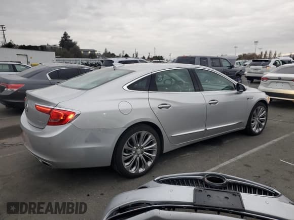 ✅ 2017 Buick LaCrosse Premium • VIN: 1G4ZR5SS6HU137100 • Lot: 93331055. Wystawiony na Copart z przebiegiem 45 112 mil. Bezpłatny archiwum sprzedaży aukcyjnych z USA i szczegółowy raport historii pojazdu na DreamBid. Zdjęcie 3.