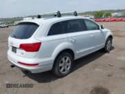 ✅ 2015 Audi Q7 Premium Plus • VIN: WA1LGAFE8FD017092 • Lot: 42073593. Listed on IAAI with 105,593 mi. Free auction sales archive from the USA and detailed vehicle history report at DreamBid. Image 4.