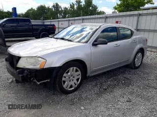 ✅ 2012 Dodge Avenger SE • VIN: 1C3CDZAB8CN242682 • Лот: 81875204. Опубликован ранее на Copart с пробегом 196 507 миль. Бесплатный доступ к архиву аукционных продаж из США и подробный отчёт об истории автомобиля на DreamBid. Изображение 1.