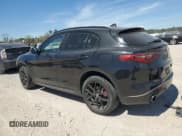 ✅ 2020 Alfa Romeo Stelvio • VIN: ZASPAJAN5L7C94672 • Lot: 49097535. Wystawiony na Copart z przebiegiem 64 009 mil. Bezpłatny archiwum sprzedaży aukcyjnych z USA i szczegółowy raport historii pojazdu na DreamBid. Zdjęcie 2.