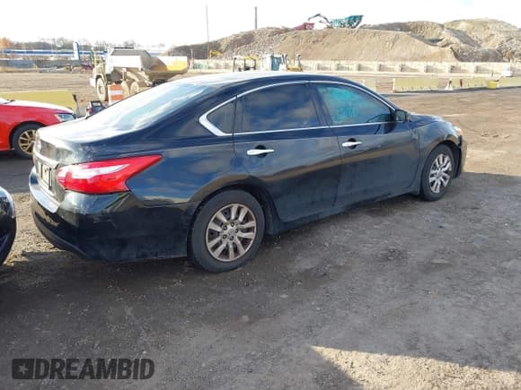 ✅ 2016 Nissan Altima S • VIN: 1N4AL3AP2GC130305 • Лот: 43676289. Опубликован ранее на IAAI с пробегом 73 710 миль. Бесплатный доступ к архиву аукционных продаж из США и подробный отчёт об истории автомобиля на DreamBid. Изображение 4.