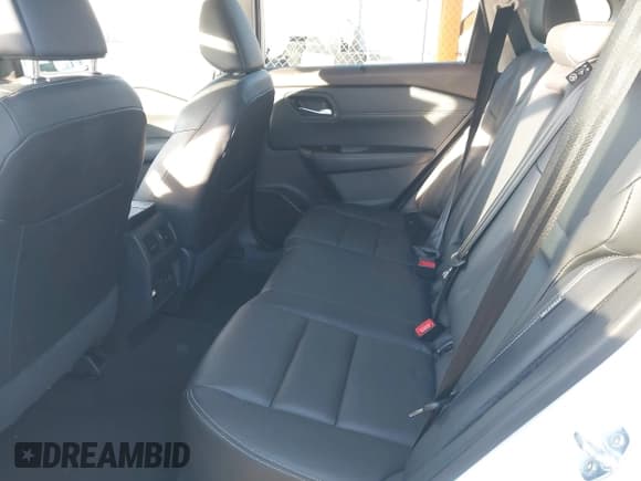 ✅ 2023 Nissan Rogue SL • VIN: 5N1BT3CB9PC881218 • Lot: 43811225. Wystawiony na IAAI z przebiegiem 10 972 mil. Bezpłatny archiwum sprzedaży aukcyjnych z USA i szczegółowy raport historii pojazdu na DreamBid. Zdjęcie 8.