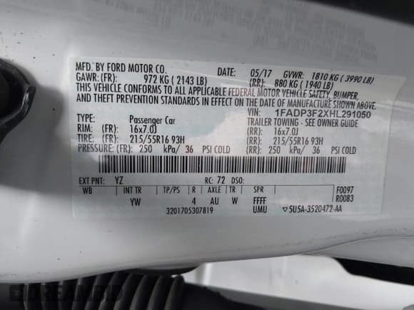 ✅ 2017 Ford Focus SE • VIN: 1FADP3F2XHL291050 • Lot: 42183742. Listed on IAAI with 145,723 mi. Free auction sales archive from the USA and detailed vehicle history report at DreamBid. Image 9.