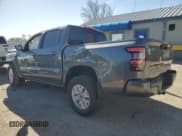 ✅ 2023 Nissan Frontier SV • VIN: 1N6ED1EJ7PN638273 • Lot: 49276655. Wystawiony na Copart z przebiegiem Nie podano. Bezpłatny archiwum sprzedaży aukcyjnych z USA i szczegółowy raport historii pojazdu na DreamBid. Zdjęcie 2.