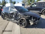 ✅ 2013 Hyundai Veloster Turbo • VIN: KMHTC6AE6DU109669 • Lot: 79142444. Wystawiony na Copart z przebiegiem 89 755 mil. Bezpłatny archiwum sprzedaży aukcyjnych z USA i szczegółowy raport historii pojazdu na DreamBid. Zdjęcie 4.