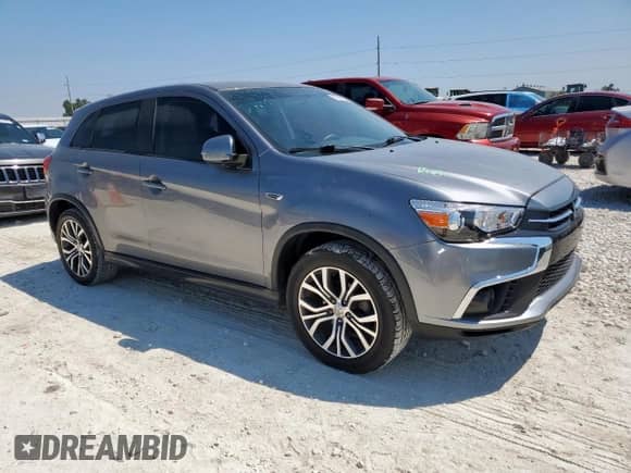 2018 Mitsubishi Outlander ES with VIN JA4AP3AU6JU011124, listed as a Copart auction lot 70897805 with 132,924 mi miles and Clean title. Bid and sale history available at DreamBid. Image 4.
