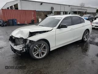 ✅ 2017 BMW 3 Series 330i • VIN: WBA8B9C53HK884506 • Lot: 86451425. Wystawiony na Copart z przebiegiem 77 149 mil. Bezpłatny archiwum sprzedaży aukcyjnych z USA i szczegółowy raport historii pojazdu na DreamBid. Zdjęcie 1.
