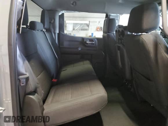 2024 Chevrolet Silverado 1500 Custom Trail Boss z VIN 3GCPDCEKXRG191028, wystawiony jako Copart lot #71513205 z przebiegiem 20 000 mil mil oraz Czysty tytuł • Clean title. Historia ofert i sprzedaży dostępna na DreamBid. Obrazek 10.