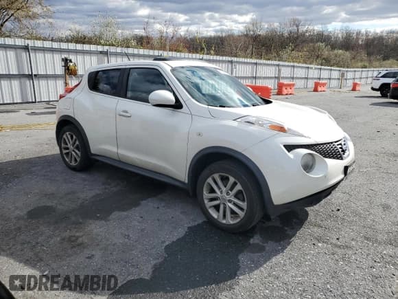 ✅ 2014 Nissan Juke SV • VIN: JN8AF5MV1ET361673 • Лот: 92689555. Опубликован ранее на Copart с пробегом 134 016 миль. Бесплатный доступ к архиву аукционных продаж из США и подробный отчёт об истории автомобиля на DreamBid. Изображение 4.
