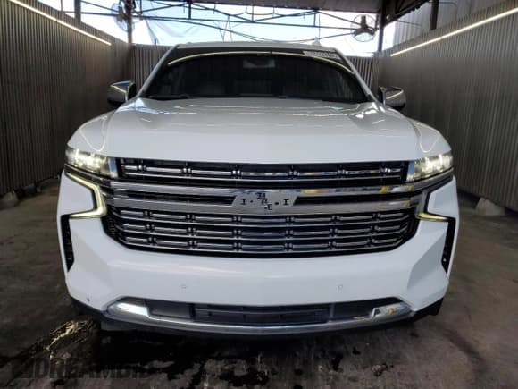 ✅ 2023 Chevrolet Suburban Premier • VIN: 1GNSCFKD4PR193723 • Lot: 86699315. Listed on Copart with 71,668 mi. Free auction sales archive from the USA and detailed vehicle history report at DreamBid. Image 5.