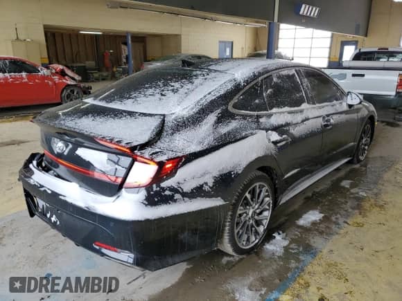 ✅ 2022 Hyundai Sonata Limited • VIN: KMHL34J26NA231283 • Lot: 71901302. Listed on Copart with 5,726 mi miles. Access the free auction sales archive from the USA and view a detailed vehicle history report at DreamBid. Image 3.