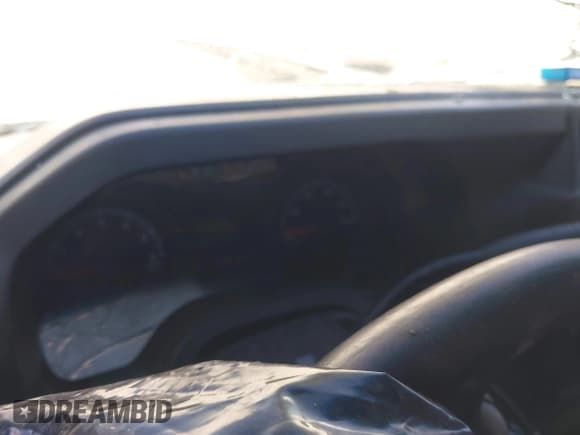 ✅ 2014 Ford Econoline Cargo Commercial • VIN: 1FTNE2EW6EDA43418 • Lot: 43246745. Listed on IAAI with 104,124 mi. Free auction sales archive from the USA and detailed vehicle history report at DreamBid. Image 7.