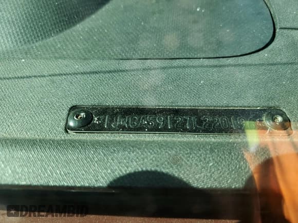 ✅ 2007 Jeep Wrangler Unlimited Sahara • VIN: 1J4GA59127L220196 • Лот: 87035595. Опубликован ранее на Copart с пробегом 224 391 миль. Бесплатный доступ к архиву аукционных продаж из США и подробный отчёт об истории автомобиля на DreamBid. Изображение 13.