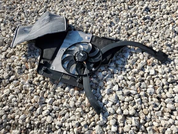 2024 Dodge Hornet GT z VIN ZACNDFAN0R3A12011, wystawiony jako Copart lot #52226825 z przebiegiem 4 358 mil mil oraz Szkoda całkowita • Salvage title. Historia ofert i sprzedaży dostępna na DreamBid. Obrazek 14.