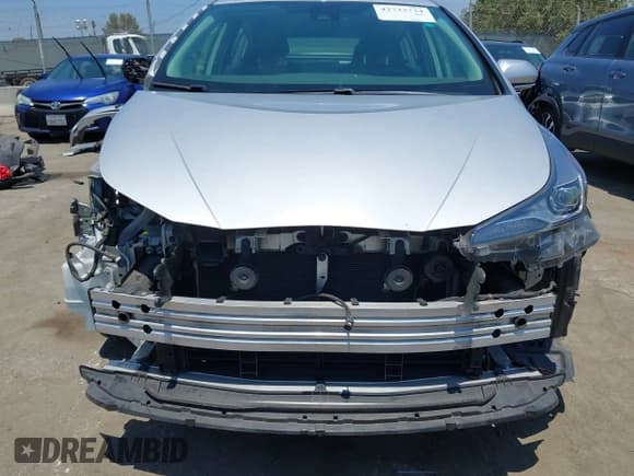 ✅ 2021 Toyota Prius L Eco • VIN: JTDKAMFU3M3151345 • Лот: 42733734. Опубликован ранее на IAAI с пробегом 85 370 миль. Бесплатный доступ к архиву аукционных продаж из США и подробный отчёт об истории автомобиля на DreamBid. Изображение 6.