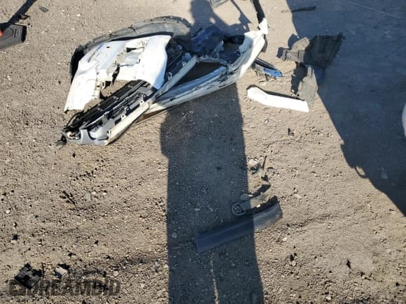 ✅ 2014 Toyota 4Runner SR5 • VIN: JTEZU5JR5E5082884 • Lot: 82080975. Wystawiony na Copart z przebiegiem 105 361 mil. Bezpłatny archiwum sprzedaży aukcyjnych z USA i szczegółowy raport historii pojazdu na DreamBid. Zdjęcie 13.