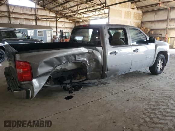 ✅ 2013 Chevrolet Silverado 1500 LT • VIN: 3GCPCSE05DG129718 • Lot: 66017884. Listed on Copart with 119,896 mi. Free auction sales archive from the USA and detailed vehicle history report at DreamBid. Image 3.