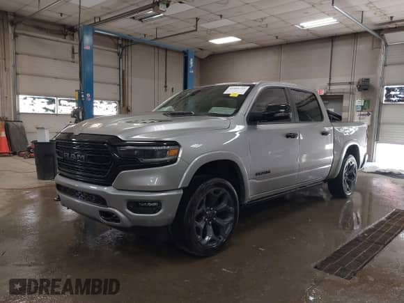 2023 Ram 1500 Limited z VIN 1C6SRFHT1PN639153, wystawiony jako IAAI lot #42466719 z przebiegiem 25 999 mil mil oraz . Historia ofert i sprzedaży dostępna na DreamBid. Obrazek 2.