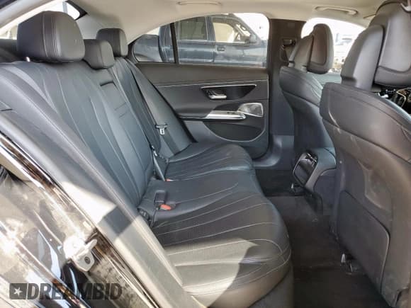 ✅ 2024 Mercedes-Benz E 350 • VIN: W1KLF4HB0RA007455 • Lot: 84361075. Wystawiony na Copart z przebiegiem 16 462 mil. Bezpłatny archiwum sprzedaży aukcyjnych z USA i szczegółowy raport historii pojazdu na DreamBid. Zdjęcie 10.