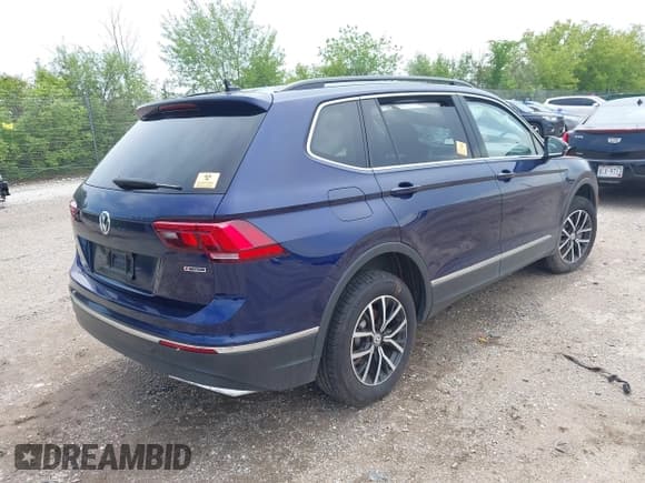 ✅ 2021 Volkswagen Tiguan SE • VIN: 3VV2B7AXXMM084355 • Lot: 39559023. Listed on IAAI with Not provided. Free auction sales archive from the USA and detailed vehicle history report at DreamBid. Image 4.
