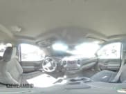 ✅ 2024 Chevrolet Silverado 2500HD Custom • VIN: 1GC4YME7XRF315468 • Лот: 81867015. Опубликован ранее на Copart с пробегом 87 233 миль. Бесплатный доступ к архиву аукционных продаж из США и подробный отчёт об истории автомобиля на DreamBid. Изображение 14.