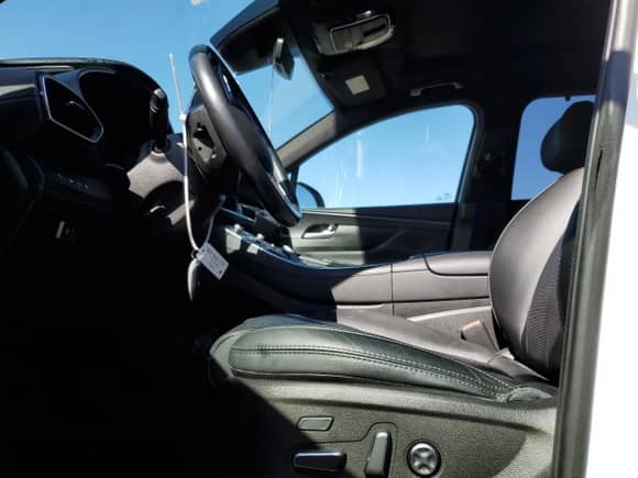 2023 Hyundai Santa Fe Calligraphy with VIN 5NMS5DAL6PH520255, listed as a Copart auction lot 82090035 with 44,423 mi miles and Salvage title. Bid and sale history available at DreamBid. Image 7.