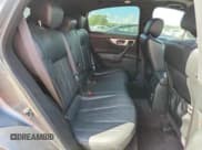 ✅ 2016 Infiniti QX70 • VIN: JN8CS1MW4GM400081 • Lot: 85894745. Wystawiony na Copart z przebiegiem 91 503 mil. Bezpłatny archiwum sprzedaży aukcyjnych z USA i szczegółowy raport historii pojazdu na DreamBid. Zdjęcie 11.