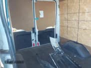 ✅ 2018 Ford Transit • VIN: 1FTYE1CMXJKB41091 • Лот: 40874065. Опубликован ранее на IAAI с пробегом 94 246 миль. Бесплатный доступ к архиву аукционных продаж из США и подробный отчёт об истории автомобиля на DreamBid. Изображение 8.