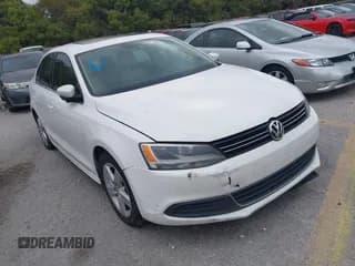 ✅ 2014 Volkswagen Jetta TDI • VIN: 3VW3L7AJ8EM352748 • Lot: 43552865. Wystawiony na IAAI z przebiegiem 224 823 mil. Bezpłatny archiwum sprzedaży aukcyjnych z USA i szczegółowy raport historii pojazdu na DreamBid. Zdjęcie 1.