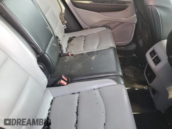 ✅ 2019 GMC Terrain SLT • VIN: 3GKALPEX9KL312905 • Лот: 81281375. Опубликован ранее на Copart с пробегом 144 270 миль. Бесплатный доступ к архиву аукционных продаж из США и подробный отчёт об истории автомобиля на DreamBid. Изображение 10.