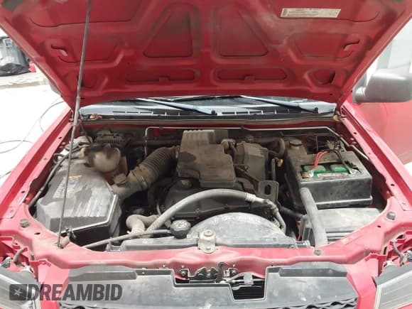 ✅ 2004 Chevrolet Colorado Z85 • VIN: 1GCCS198348120355 • Lot: 43524688. Wystawiony na IAAI z przebiegiem 122 781 mil. Bezpłatny archiwum sprzedaży aukcyjnych z USA i szczegółowy raport historii pojazdu na DreamBid. Zdjęcie 10.