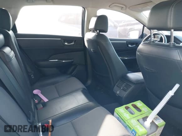 ✅ 2019 Honda Clarity • VIN: JHMZC5F11KC005316 • Lot: 42206674. Wystawiony na IAAI z przebiegiem 127 498 mil. Bezpłatny archiwum sprzedaży aukcyjnych z USA i szczegółowy raport historii pojazdu na DreamBid. Zdjęcie 8.