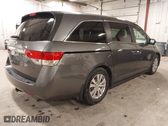✅ 2014 Honda Odyssey EX-L • VIN: 5FNRL5H60EB034923 • Lot: 43637432. Wystawiony na IAAI z przebiegiem 148 620 mil. Bezpłatny archiwum sprzedaży aukcyjnych z USA i szczegółowy raport historii pojazdu na DreamBid. Zdjęcie 4.