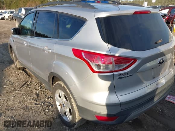 ✅ 2014 Ford Escape SE • VIN: 1FMCU9G96EUC53975 • Lot: 41342661. Wystawiony na IAAI z przebiegiem 128 594 mil. Bezpłatny archiwum sprzedaży aukcyjnych z USA i szczegółowy raport historii pojazdu na DreamBid. Zdjęcie 3.