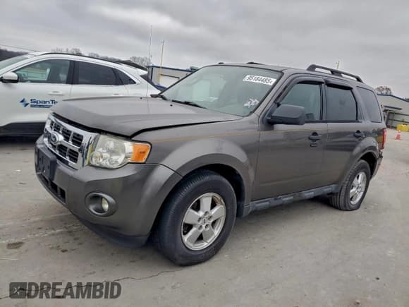 ✅ 2010 Ford Escape XLT • VIN: 1FMCU9DG7AKC44775 • Лот: 95184485. Опубликован ранее на Copart с пробегом 148 403 миль. Бесплатный доступ к архиву аукционных продаж из США и подробный отчёт об истории автомобиля на DreamBid. Изображение 1.