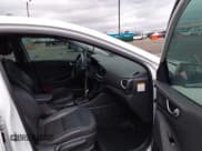 ✅ 2017 Hyundai Ioniq Limited • VIN: KMHC85LC4HU020843 • Lot: 41727859. Wystawiony na IAAI z przebiegiem 162 296 mil. Bezpłatny archiwum sprzedaży aukcyjnych z USA i szczegółowy raport historii pojazdu na DreamBid. Zdjęcie 5.