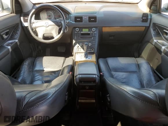 ✅ 2008 Volvo XC90 I6 • VIN: YV4CM982381453575 • Lot: 47038525. Wystawiony na Copart z przebiegiem 209 557 mil. Bezpłatny archiwum sprzedaży aukcyjnych z USA i szczegółowy raport historii pojazdu na DreamBid. Zdjęcie 8.