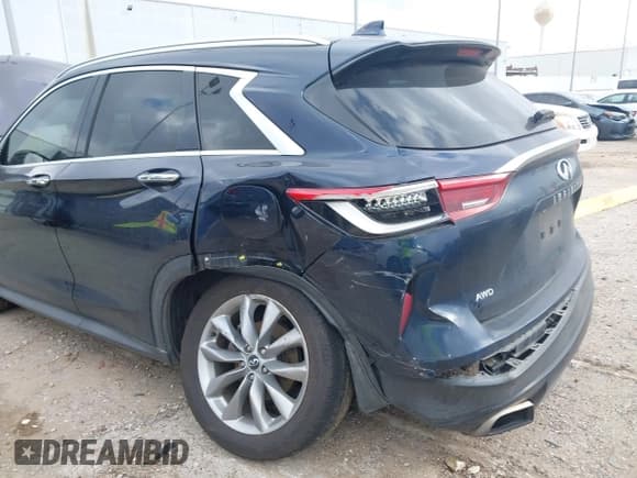 ✅ 2019 Infiniti QX50 Luxe • VIN: 3PCAJ5M32KF118445 • Lot: 41508810. Wystawiony na IAAI z przebiegiem 130 623 mil. Bezpłatny archiwum sprzedaży aukcyjnych z USA i szczegółowy raport historii pojazdu na DreamBid. Zdjęcie 6.