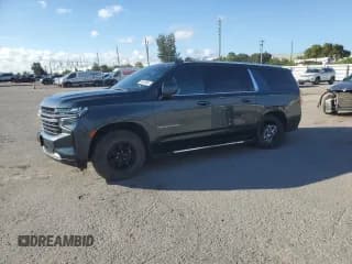 ✅ 2021 Chevrolet Suburban LT • VIN: 1GNSCCKD0MR245049 • Lot: 80043854. Wystawiony na Copart z przebiegiem 178 085 mil. Bezpłatny archiwum sprzedaży aukcyjnych z USA i szczegółowy raport historii pojazdu na DreamBid. Zdjęcie 1.