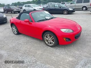 ✅ 2011 Mazda MX-5 Miata Sport • VIN: JM1NC2JF2B0217886 • Lot: 42858246. Wystawiony na IAAI z przebiegiem 115 671 mil. Bezpłatny archiwum sprzedaży aukcyjnych z USA i szczegółowy raport historii pojazdu na DreamBid. Zdjęcie 1.