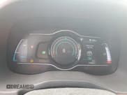 ✅ 2021 Hyundai Kona SEL • VIN: KM8K23AG0MU131729 • Лот: 62805134. Опубликован ранее на Copart с пробегом 104 682 миль. Бесплатный доступ к архиву аукционных продаж из США и подробный отчёт об истории автомобиля на DreamBid. Изображение 9.