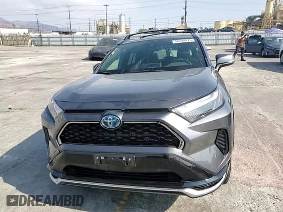 ✅ 2024 Toyota RAV4 SE • VIN: JTMAB3FV0RD208937 • Лот: 80494475. Опубликован ранее на Copart с пробегом 30 176 миль. Бесплатный доступ к архиву аукционных продаж из США и подробный отчёт об истории автомобиля на DreamBid. Изображение 14.