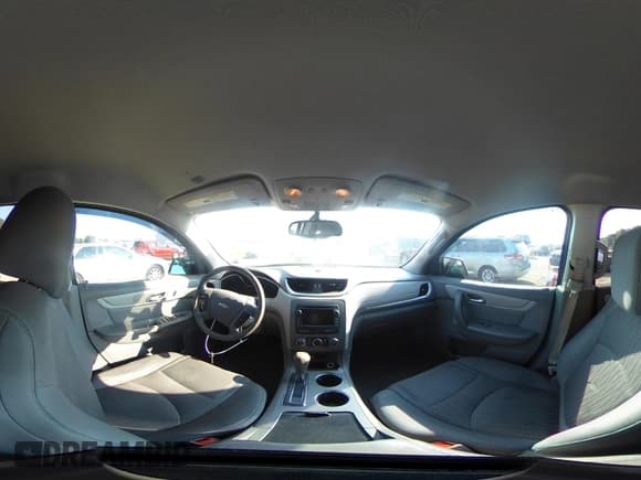 ✅ 2014 Chevrolet Traverse LS • VIN: 1GNKRFKD7EJ130710 • Lot: 43246425. Wystawiony na IAAI z przebiegiem 102 588 mil. Bezpłatny archiwum sprzedaży aukcyjnych z USA i szczegółowy raport historii pojazdu na DreamBid. Zdjęcie 20.