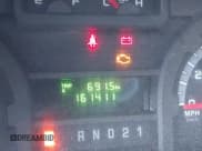 ✅ 2013 Ford Econoline Cargo Commercial • VIN: 1FTNE2EWXDDA80633 • Lot: 43884440. Wystawiony na IAAI z przebiegiem 161 411 mil. Bezpłatny archiwum sprzedaży aukcyjnych z USA i szczegółowy raport historii pojazdu na DreamBid. Zdjęcie 16.