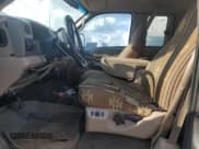 ✅ 1999 Ford F-350 XL • VIN: 1FTWX33F0XEB46970 • Лот: 84761085. Опубликован ранее на Copart с пробегом 305 041 миль. Бесплатный доступ к архиву аукционных продаж из США и подробный отчёт об истории автомобиля на DreamBid. Изображение 7.