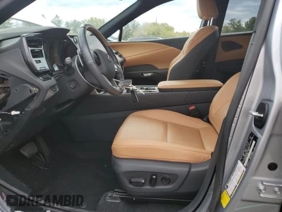 ✅ 2023 Lexus RX 350 Premium Plus • VIN: 2T2BAMCA5PC005966 • Lot: 82599735. Listed on Copart with 5,847 mi. Free auction sales archive from the USA and detailed vehicle history report at DreamBid. Image 7.