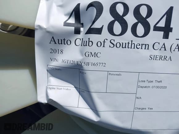 ✅ 2018 GMC Sierra 2500HD Denali • VIN: 1GT12UEY5JF165772 • Лот: 42884152. Опубликован ранее на IAAI с пробегом Не указан. Бесплатный доступ к архиву аукционных продаж из США и подробный отчёт об истории автомобиля на DreamBid. Изображение 9.