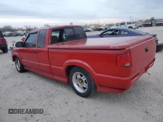 ✅ 2001 Chevrolet S-10 LS • VIN: 1GCCS19W918181171 • Лот: 82821544. Опубликован ранее на Copart с пробегом 189 044 миль. Бесплатный доступ к архиву аукционных продаж из США и подробный отчёт об истории автомобиля на DreamBid. Изображение 2.